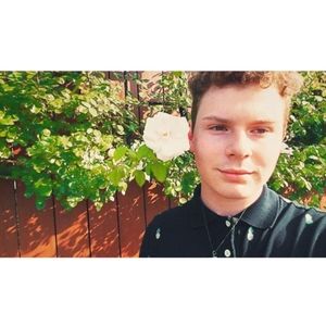 Meet your Posher, Jonathan